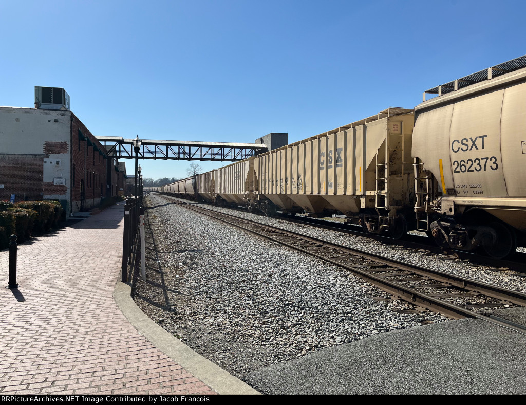 CSXT 251585